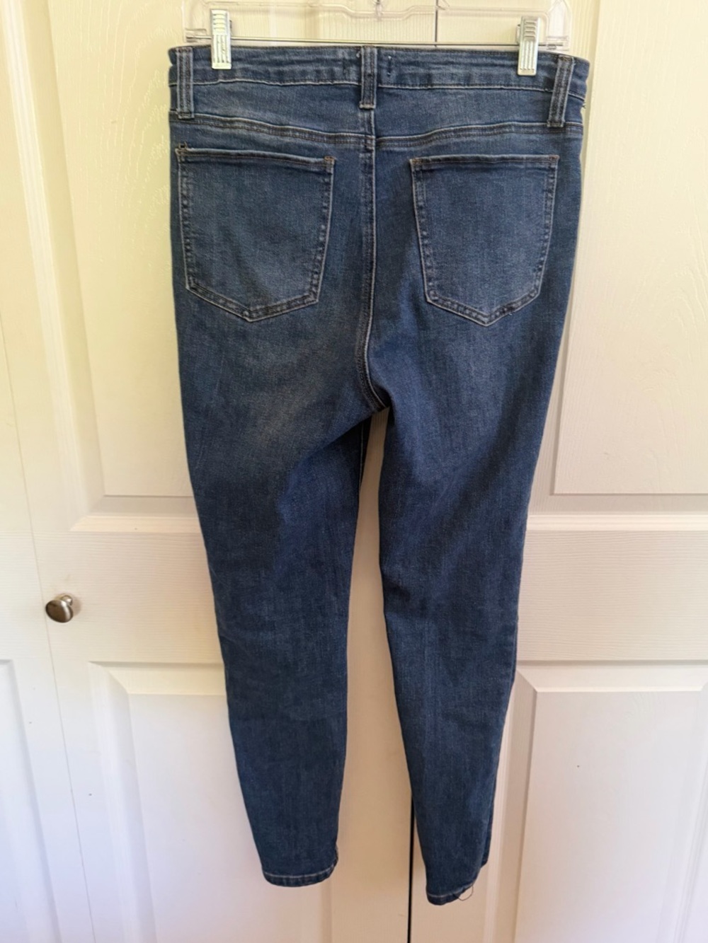 5 for $25! Abound Dark Blue High-Rise Skinny Jeans - Picture 3 of 3